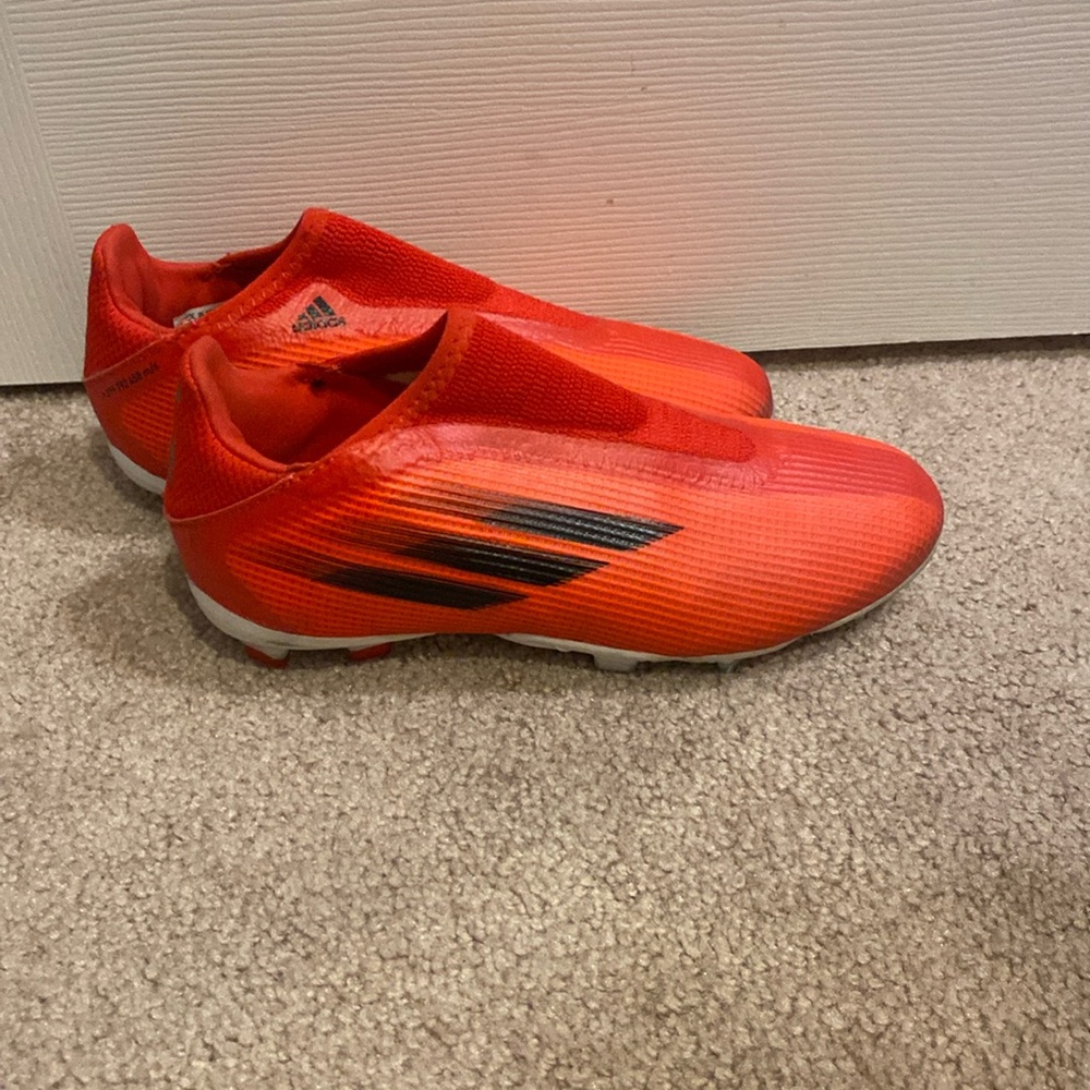 Soccer cleats size 1 1/2 adidas speed flow